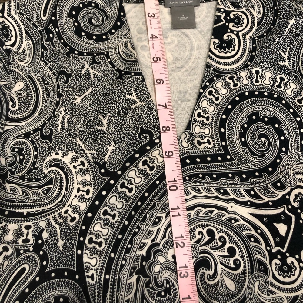 Ann Taylor Paisley Top - Picture 8 of 8